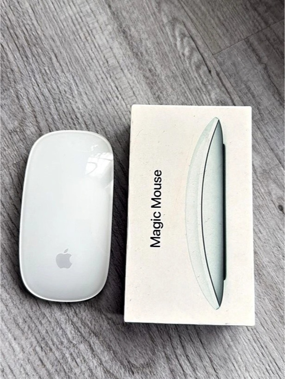 Apple Magic Mouse 2 Wireless Mouse White Like New